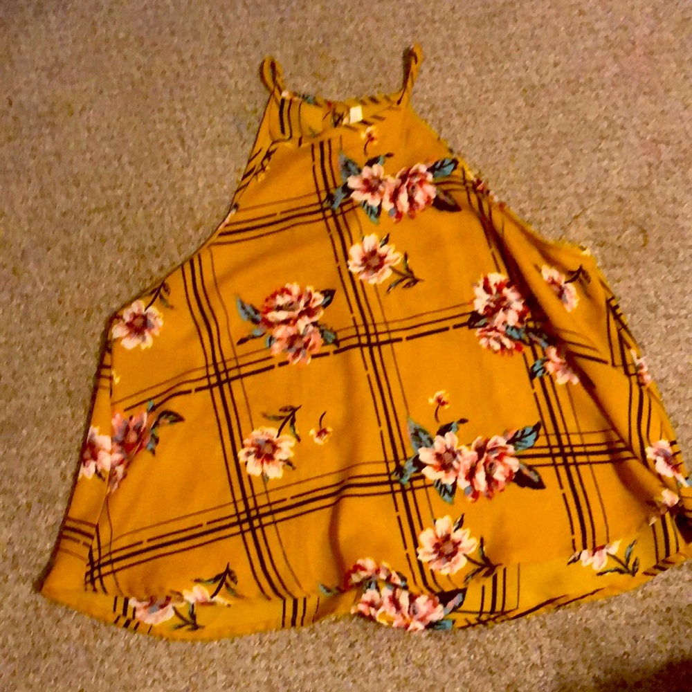 Ladies dressy tank with floral detail